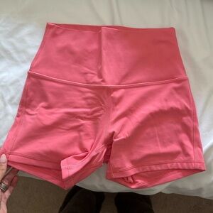 Lululemon pink aligns size 6